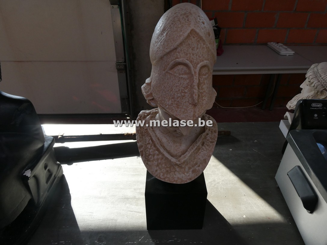 Buste van de "Griekse godin Athene"
