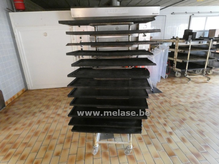 Platenrek op wielen