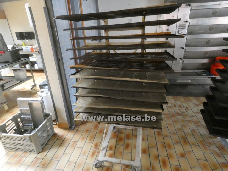 Platenrek op wielen