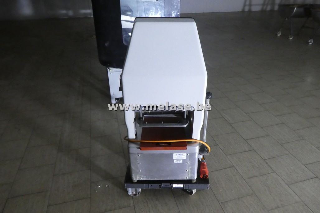 Halfautomaat prikker 
