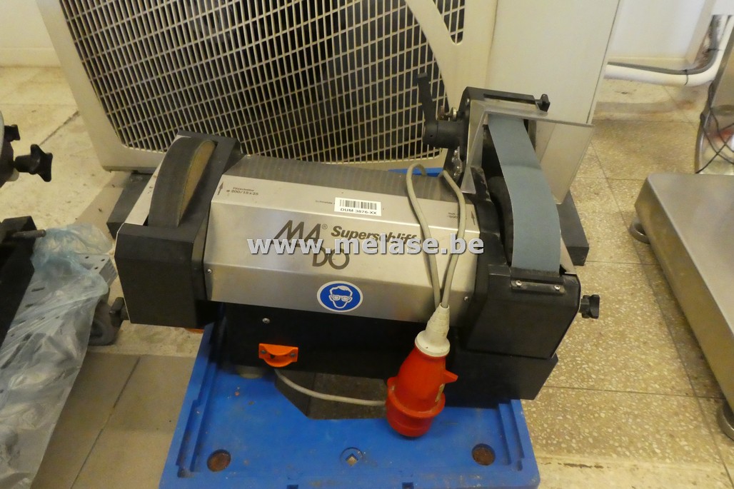 Slijpmachine "Mado"