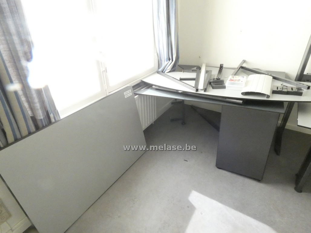 Bureau "Bulo"