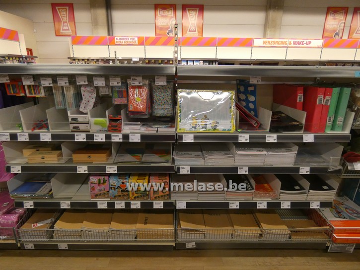 Schoolgerief - schrijfgerei - kaften - rugzakjes ...