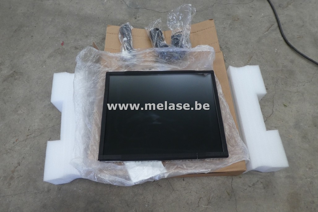 LCD schermen "Kortek"