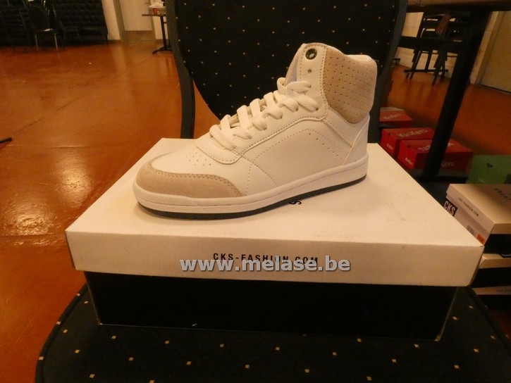 CKS - wit/beige