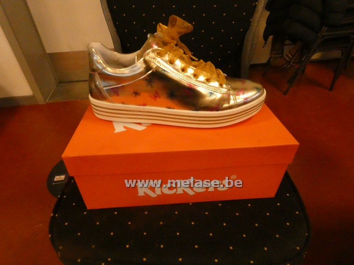 Kickers - goud "vlinders"