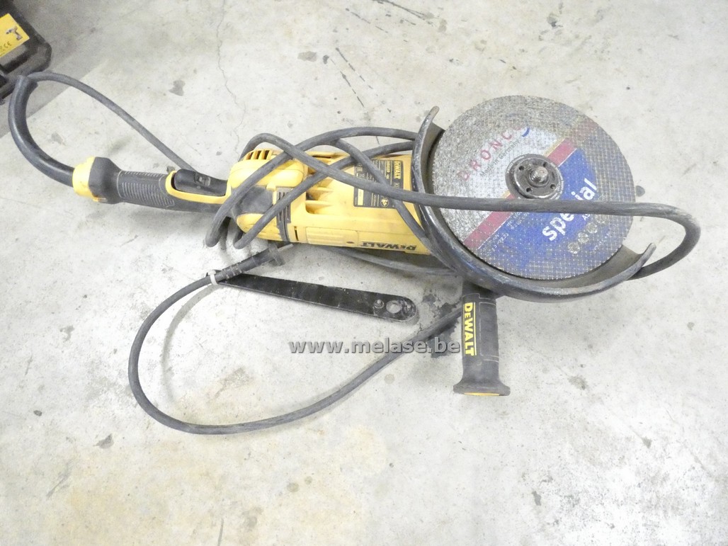 Haakse slijper "Dewalt"
