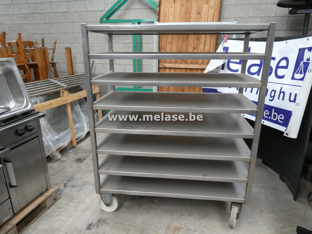 RVS rek op wielen