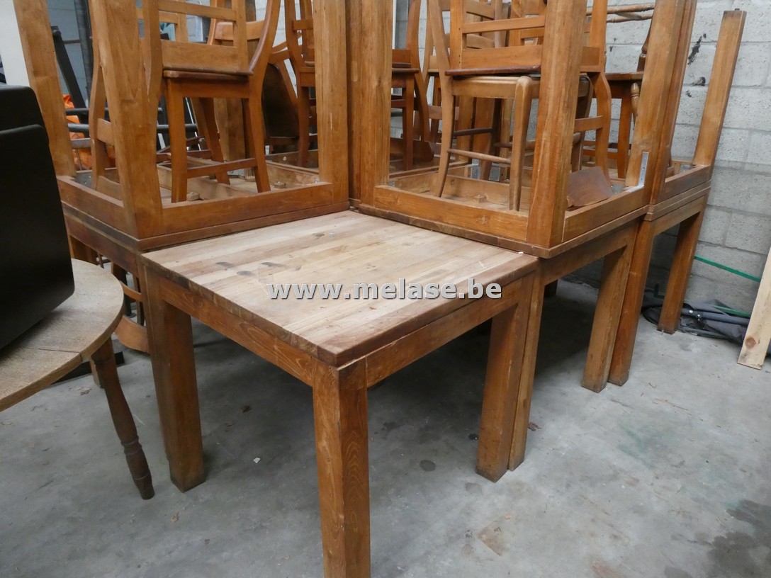 Houten tafels