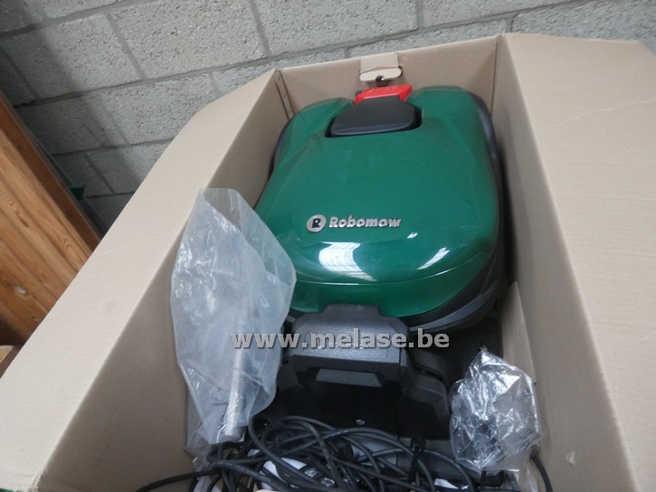 Robotmaaier "Robomow"