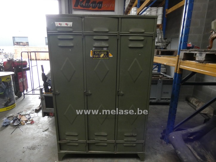Lockerkast "3 deuren"