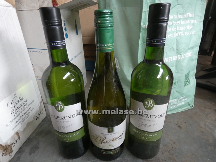Witte wijn "Sauvignon - chardonnay"