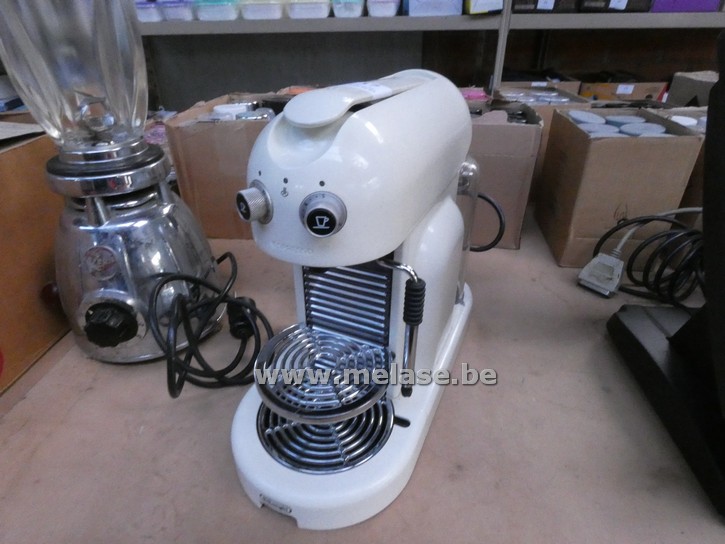 Nespresso "Delonghi"