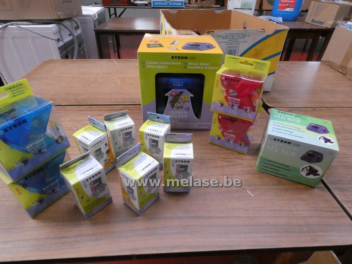 Stickermaker "Xyron"