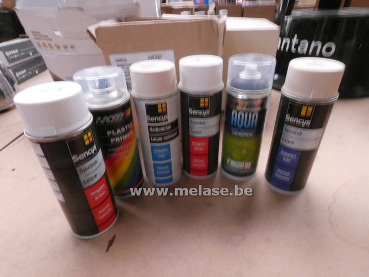 Spuitbussen "lakspray varia"