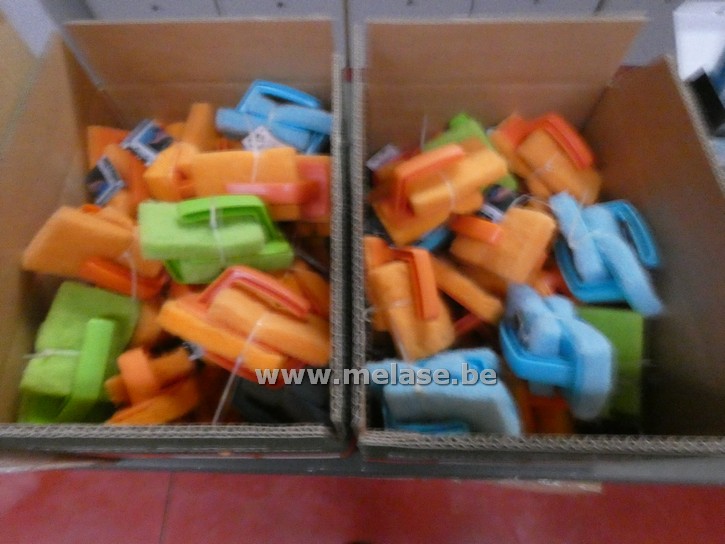 Schuur/afwassponsjes met handvat