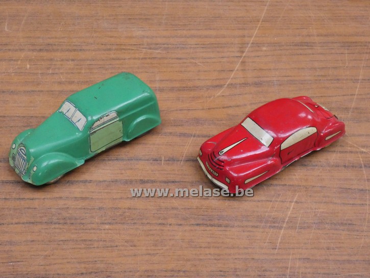 Antieke miniatuurauto's