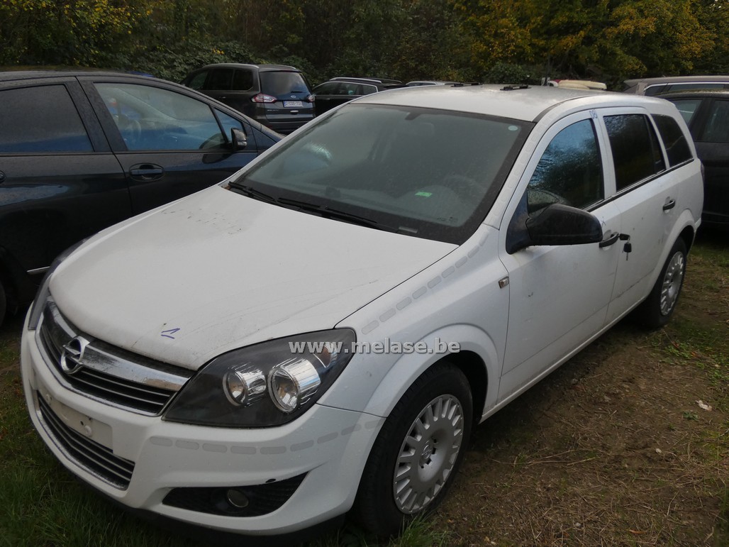 Opel Astra SW