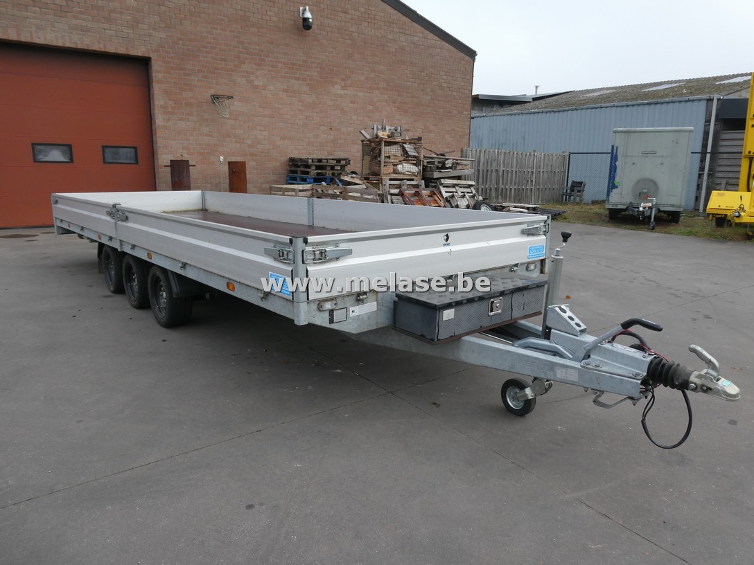 3-asser aanhangwagen Hapert Azure 