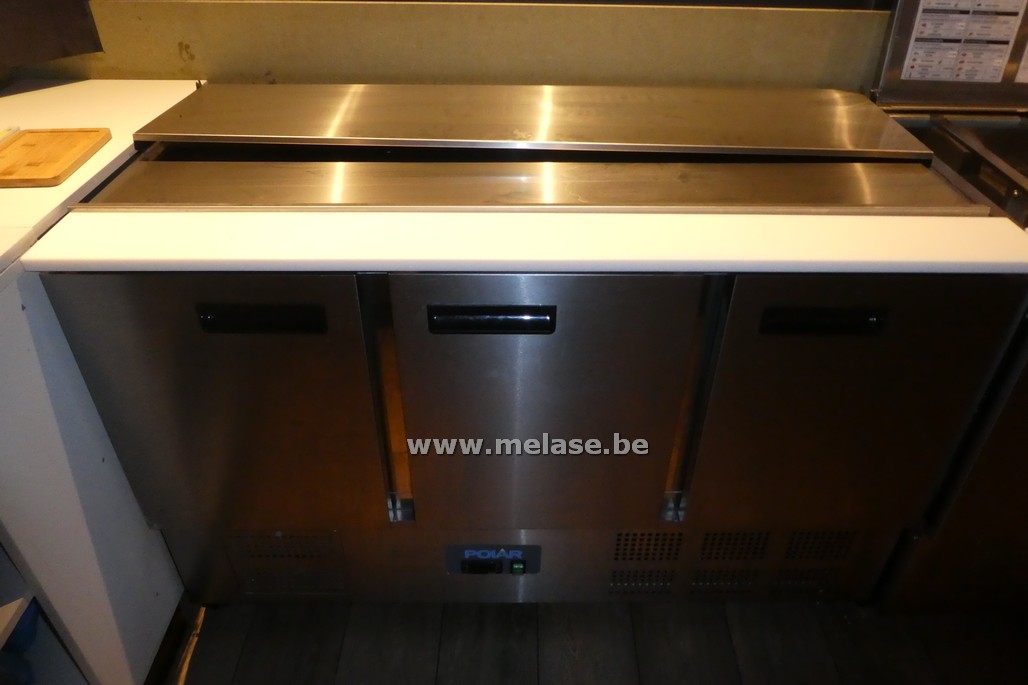 Saladebar op wielen "Polar"