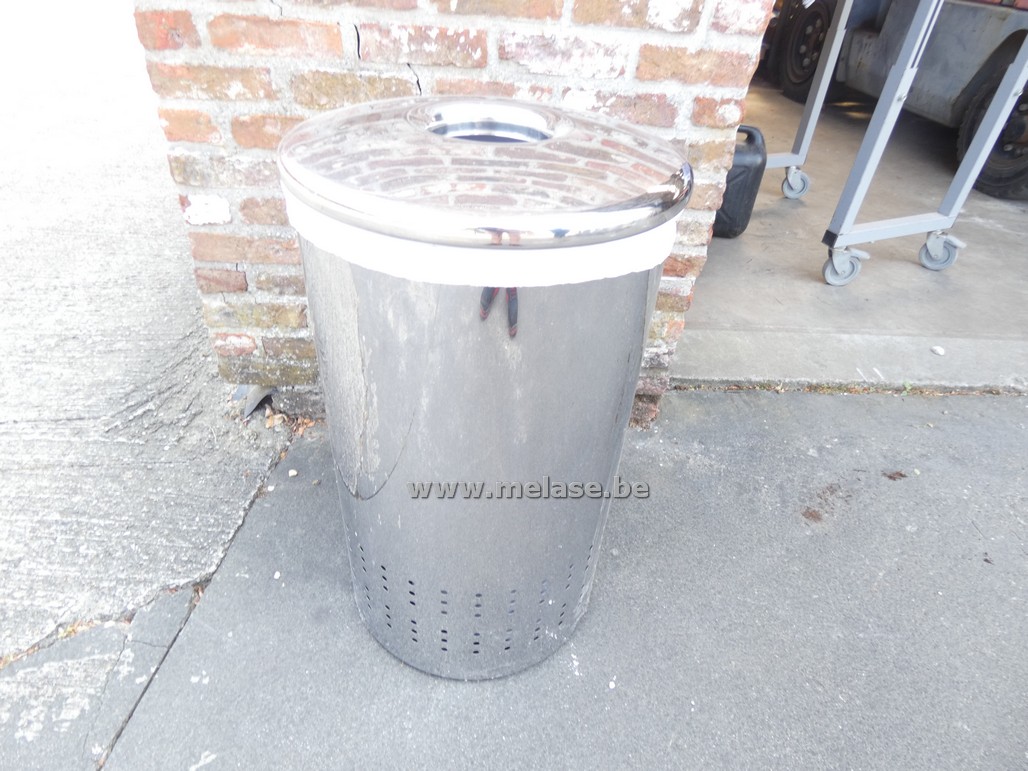 Metalen vuilnisbak "Brabantia"
