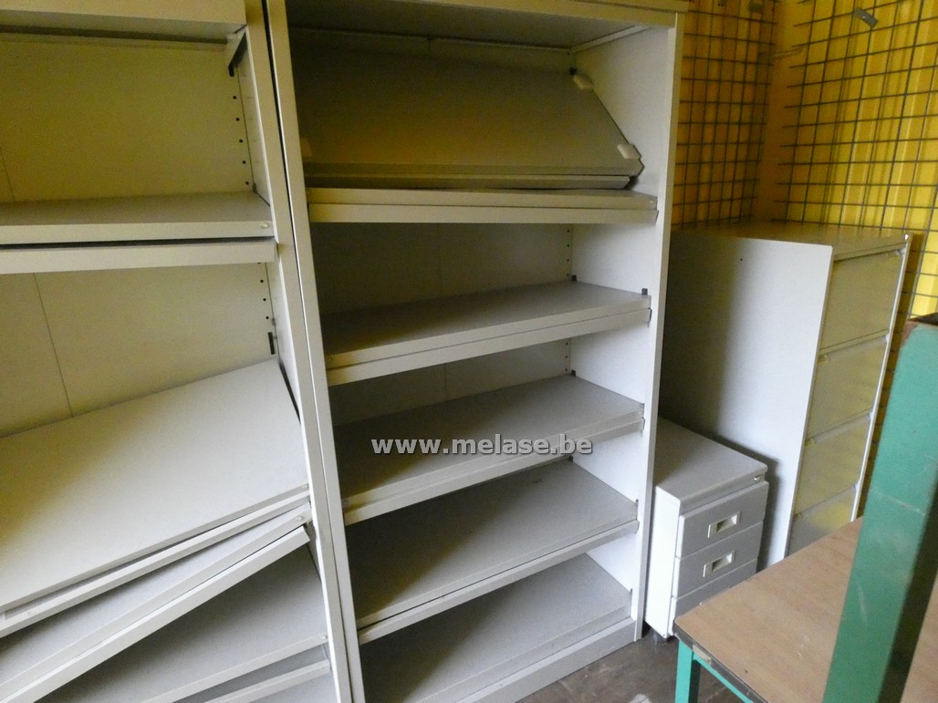 Metalen bureelkast
