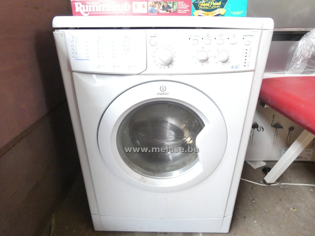 Wasmachine "Indesit"