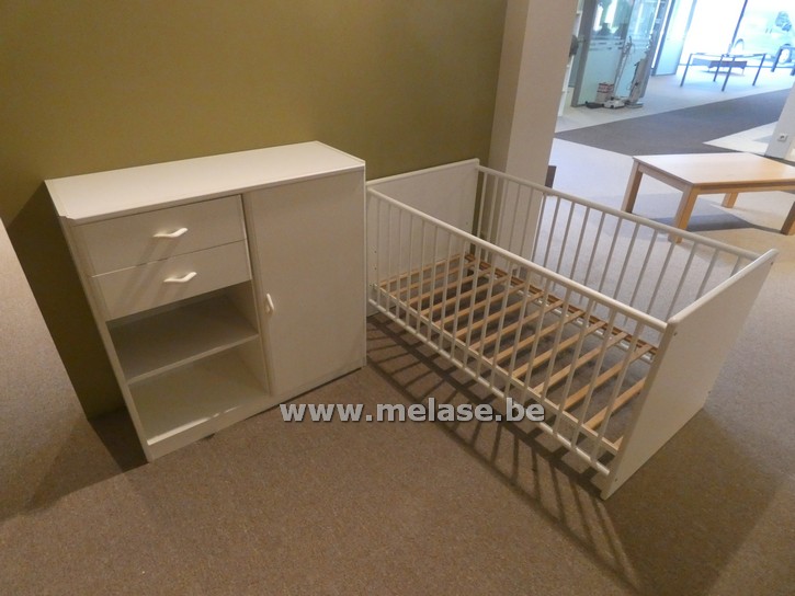 Babybed + kastje "wit"