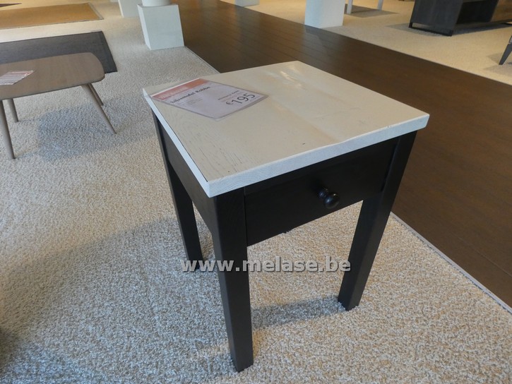 Bijzettafel "Robbe"