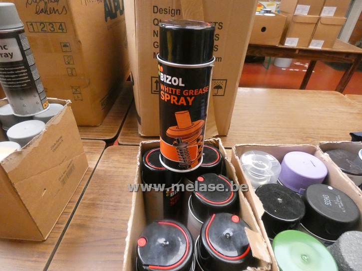 White grease spray "Bizol"