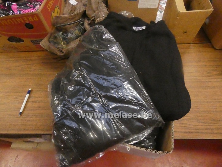 Sweaters "zwart - New Yorker"