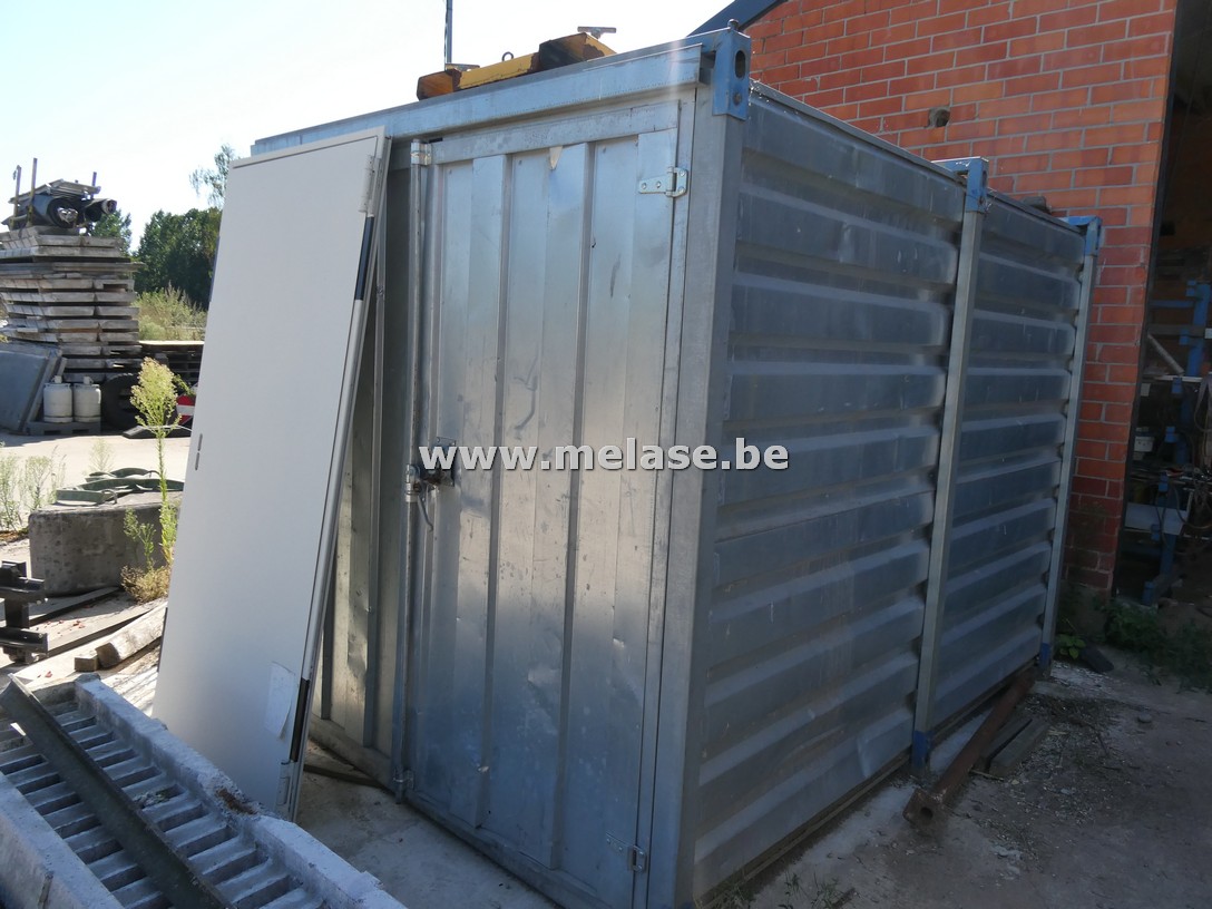 Alu materiaalcontainer + inhoud
