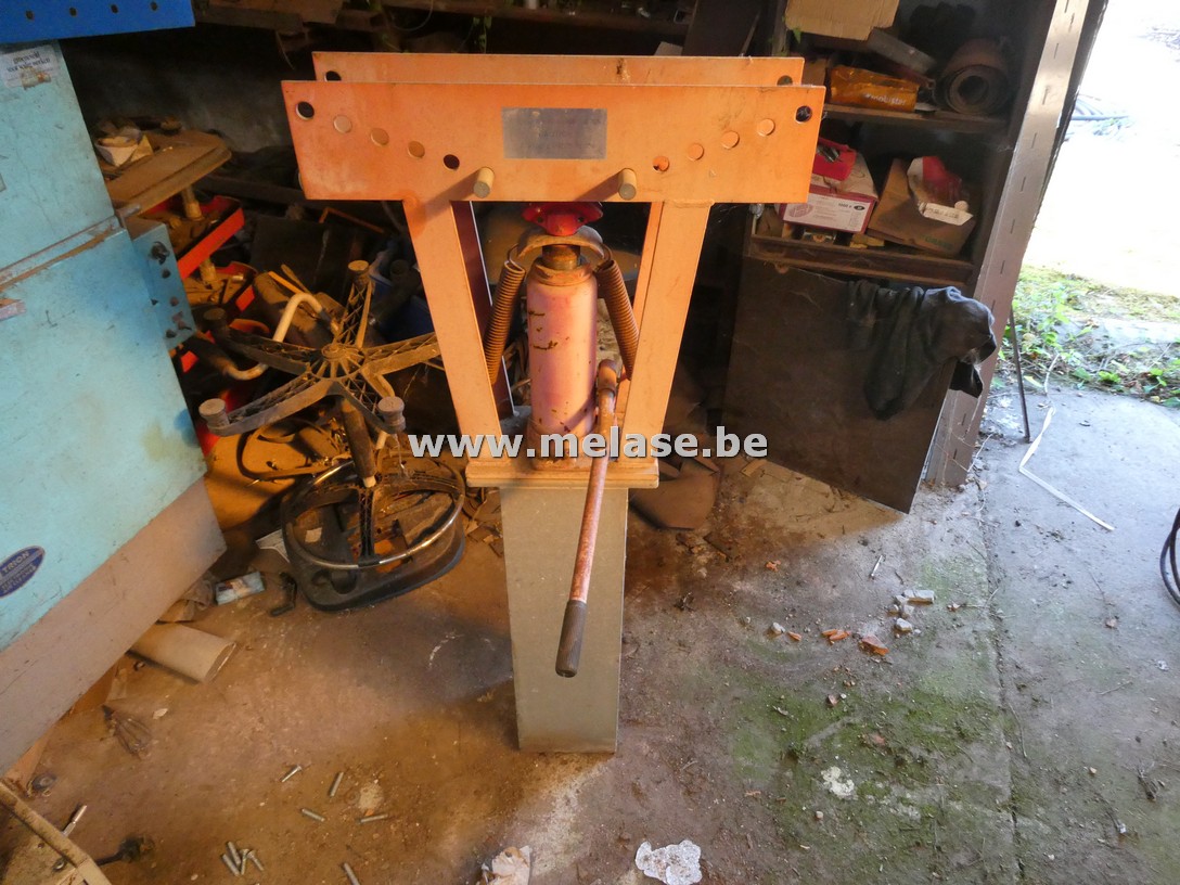 Hydraulische buizenplooier