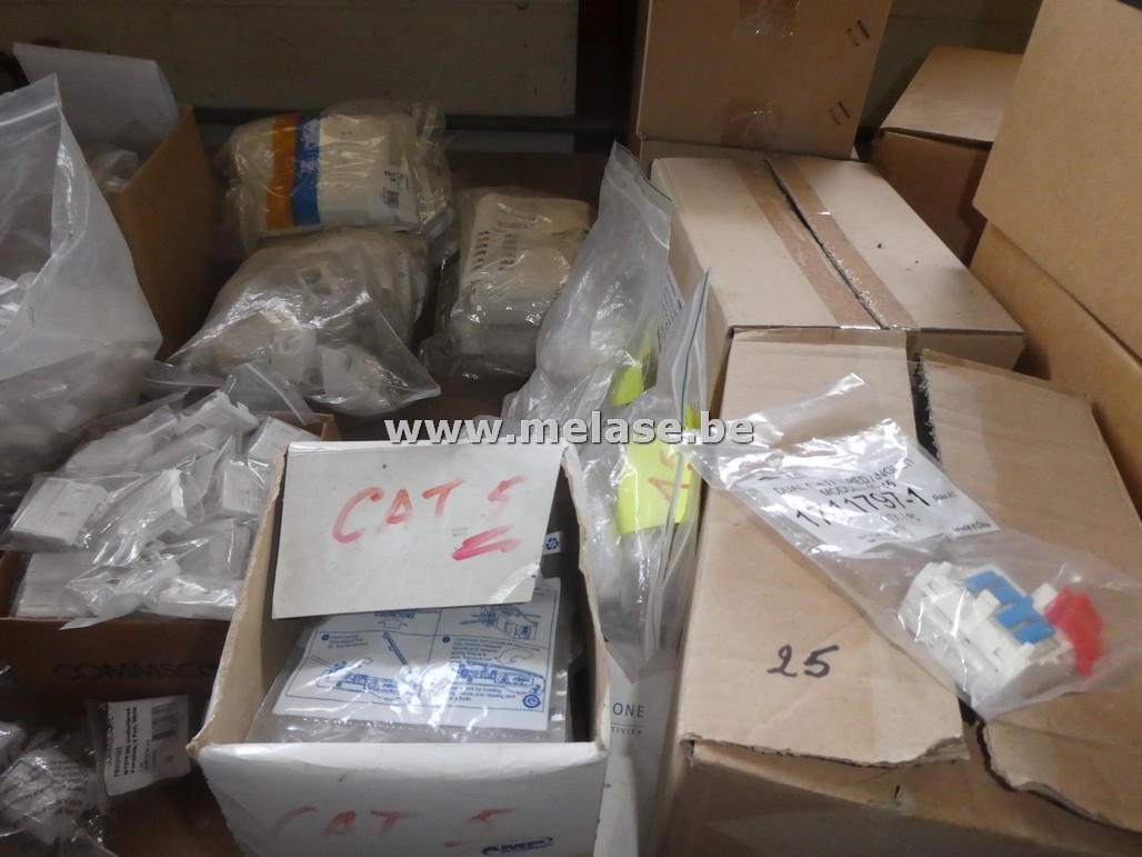 Connectors "Commscope CAT5"