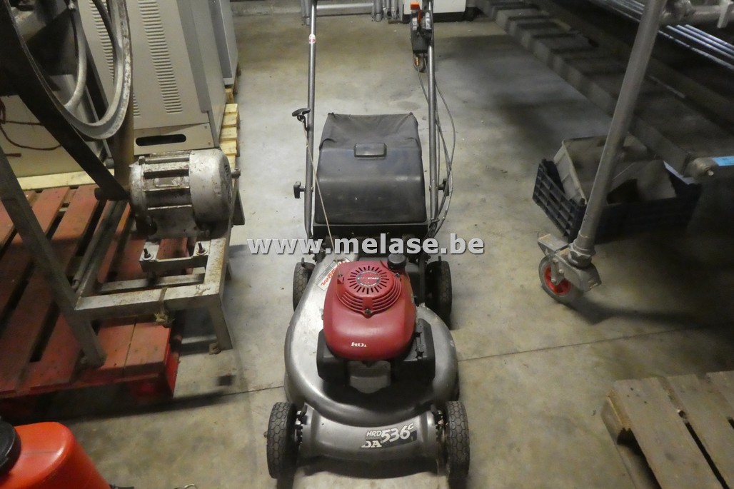 Benzine grasmaaier "Honda"