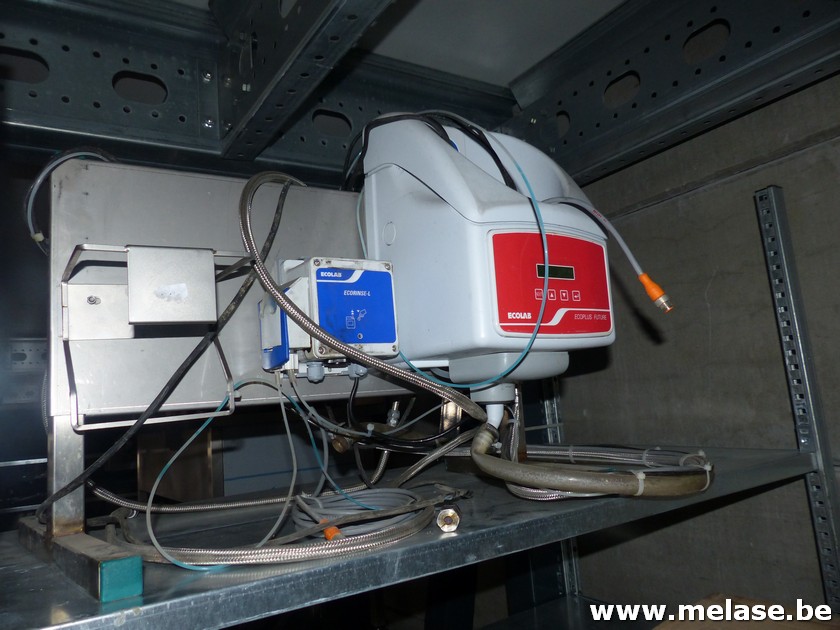 Zeepdoseerder voor afwasmachine "Ecolap"