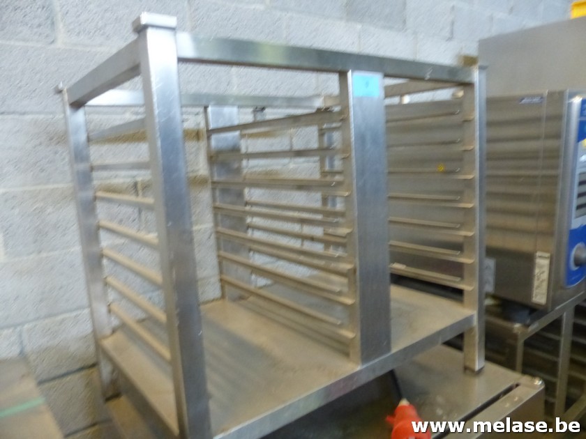 Onderstel voor steamer