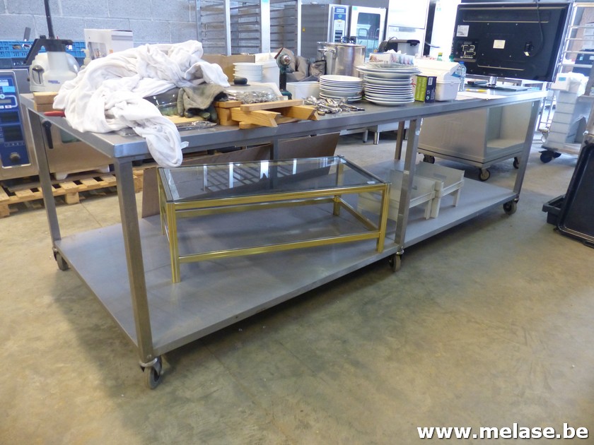 Verstevigde bakkerstafel "inox"