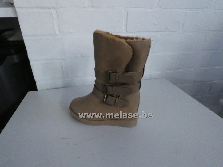 Sosana "Kaki/bruin met pels" (36)