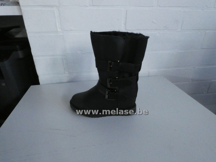 Sosana "zwart met pels"(36)